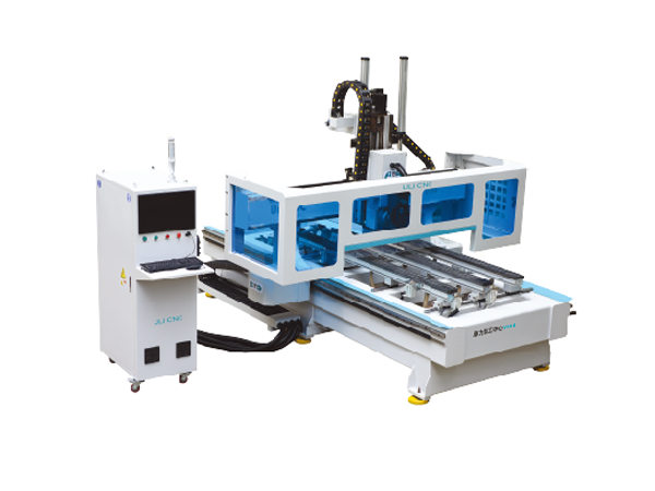 VM4四軸木（mù）門加工中心（xīn）