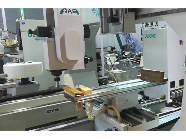 江蘇名佳（jiā）五軸加工（gōng）中心應用案例