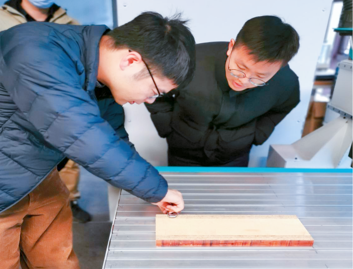 US2五軸教（jiāo）學-浙江大學（xué）