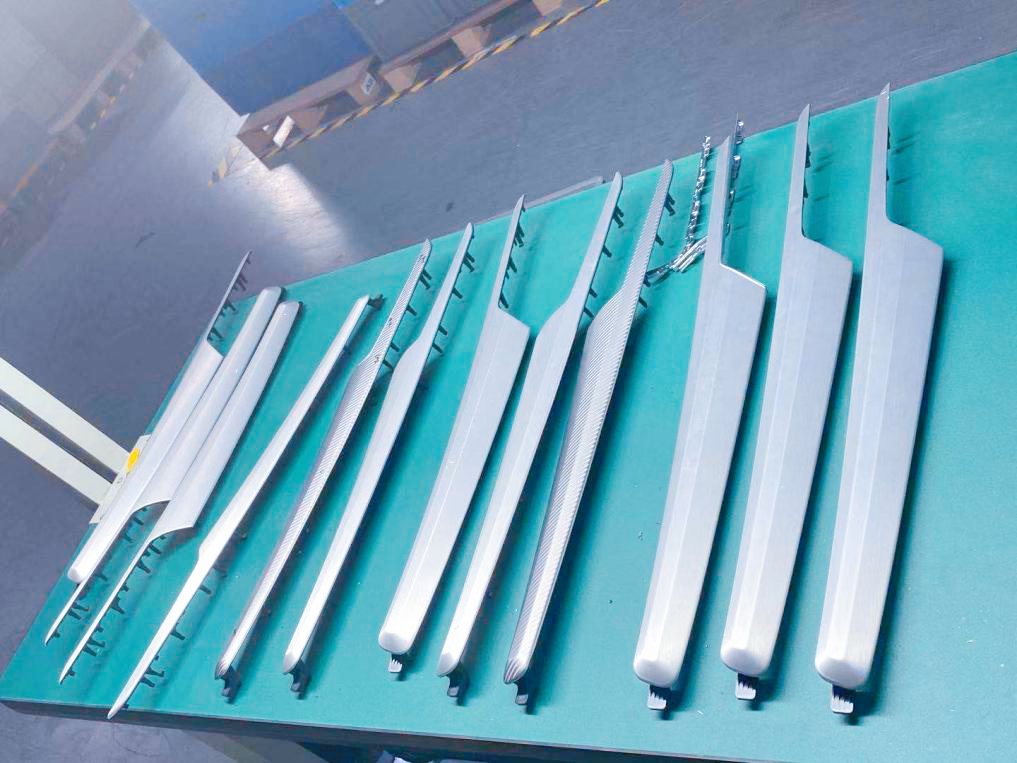 五軸加（jiā）工-奧迪Q5內飾件